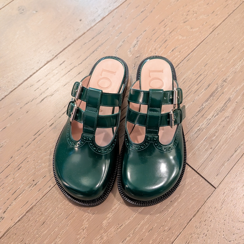 Loewe Campo Green Mules. Size 36.
